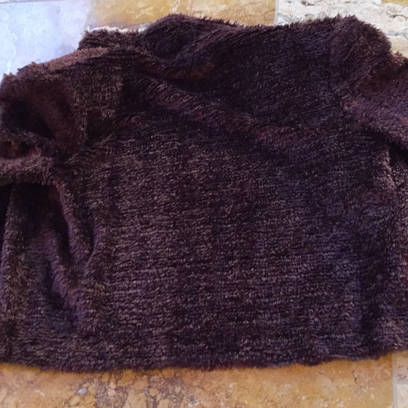 Camille & Co shimmering warm brown chenille/button - Picture 7 of 8